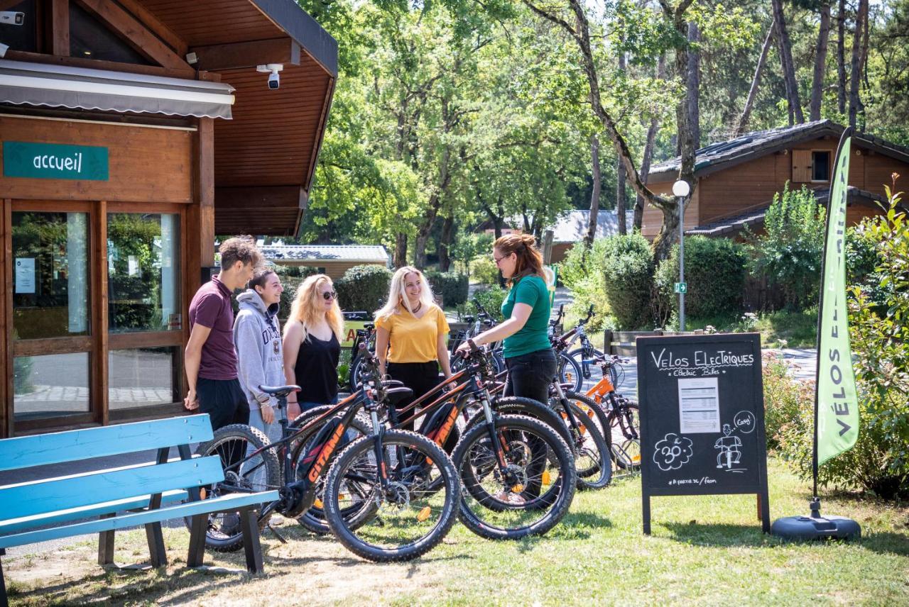 Camping La Pinede Hotel Excénevex Kültér fotó